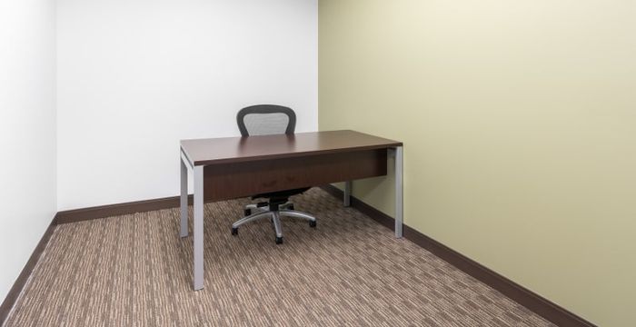 100 S Saunders Road, Lake Forest - Image 3