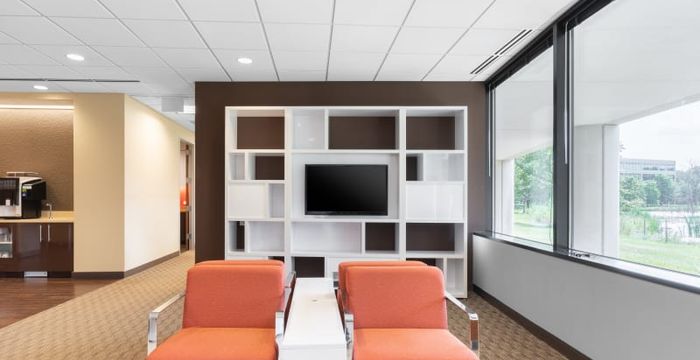 100 S Saunders Road, Lake Forest - Image 3