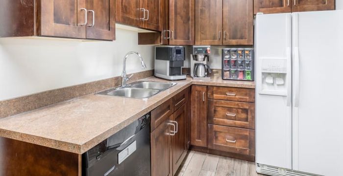 1816 Crowchild Trail Nw, Calgary - Image 3