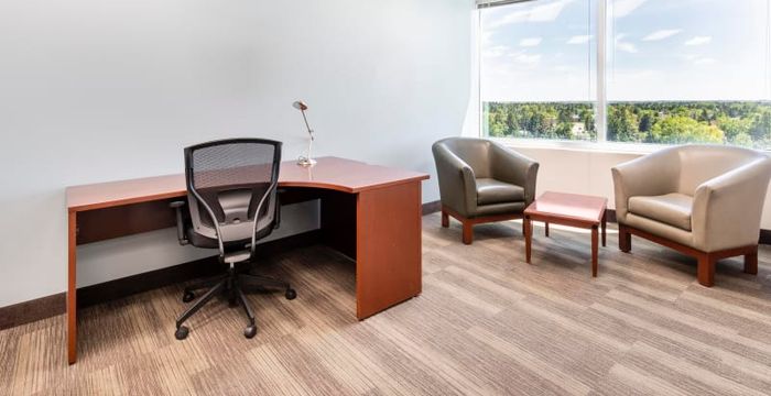 1816 Crowchild Trail Nw, Calgary - Image 5