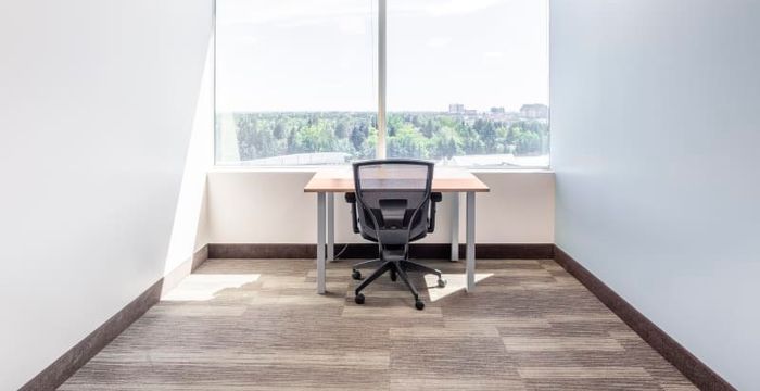 1816 Crowchild Trail Nw, Calgary - Image 2