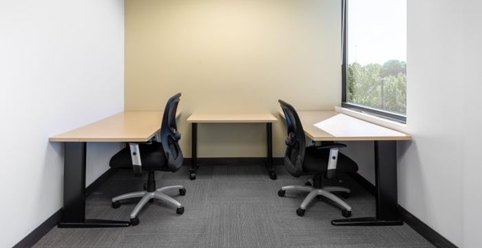 University Executive Park - Image 4