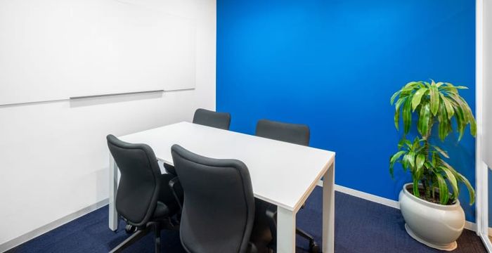 Keihan Yodoyabashi Building - Image 4