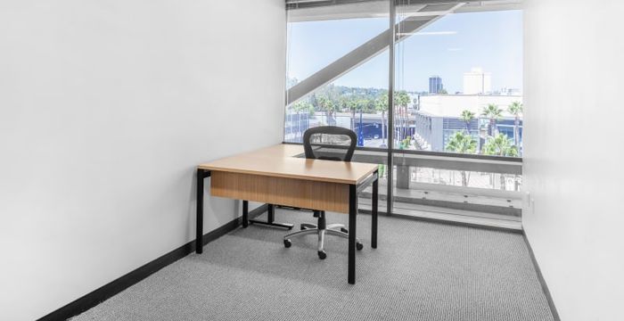 Valley Office Plaza - Image 3