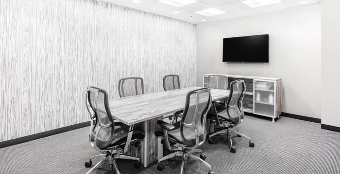 15233 Ventura Blvd 15233 Ventura Blvd, Sherman Oaks - Image 2