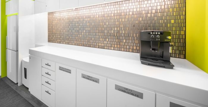 8-1-6 Goko Dori Chuo-ku, Kobe - Image 4