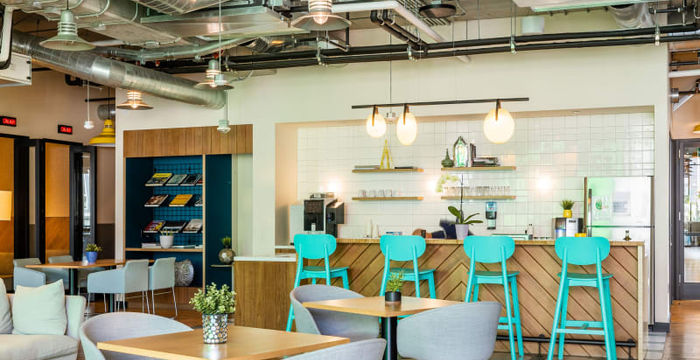 925 North La Brea Ave, Los Angeles - Image 4