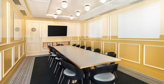 925 North La Brea Ave, Los Angeles - Image 4