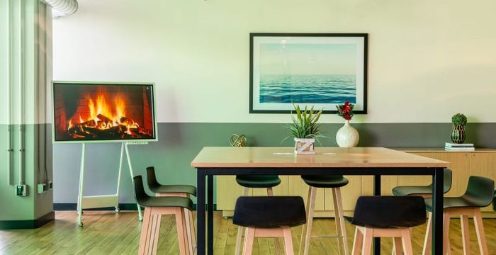 925 North La Brea Ave, Los Angeles - Image 5