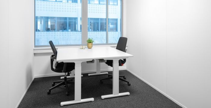 34 Gustav Iii:s  Boulevard, Solna - Image 4