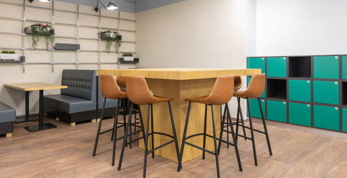 Ul Solec 18/20, Warsaw - Image 4