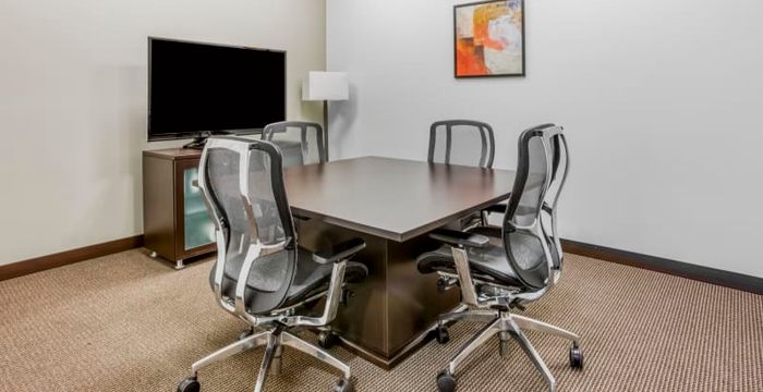 3333 Warrenville Rd, Lisle - Image 4