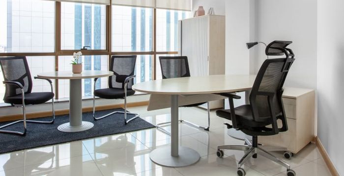 Al Danah - Zone 1, Abu Dhabi - Image 2