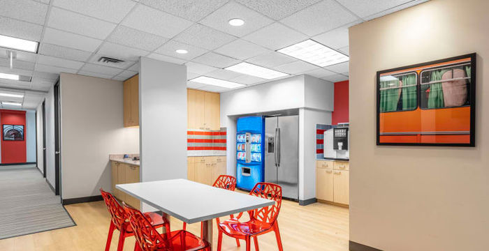 Park 80 West Plaza II - Image 4