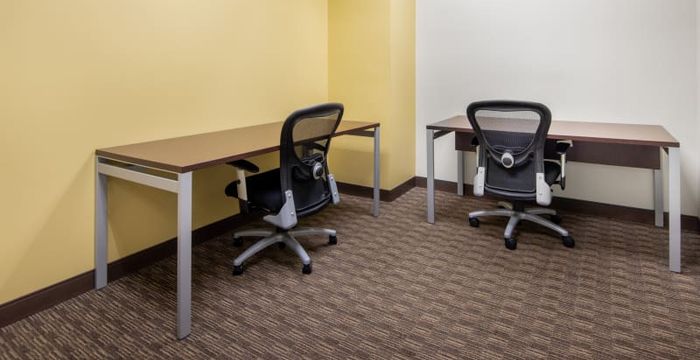 999 Riverview Drive, Totowa - Image 4