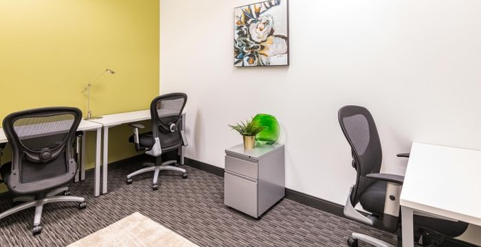 Cush Plaza - Image 4