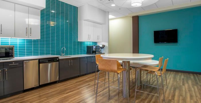 1320 Main Street, Columbia - Image 3