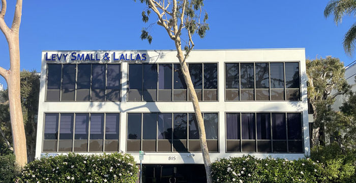 815 Moraga Drive, Los Angeles - Image 4