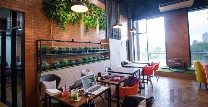 Soi Chula 9 Rama 4, Pathumwan - Image 3