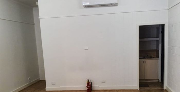 137 Shoreham Road, Redhill - Image 5