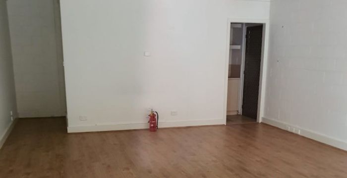 137 Shoreham Road, Redhill - Image 2