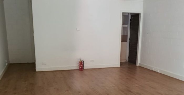 137 Shoreham Road, Redhill - Image 2