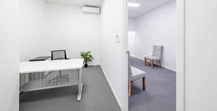 373 Chatswood Road, Shailer Park - Image 3