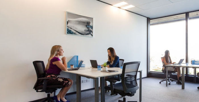 6 Leonard Isitt Drive, Auckland - Image 5