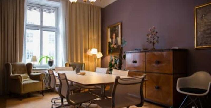 13 Stamford Road, City Hall - Image 3