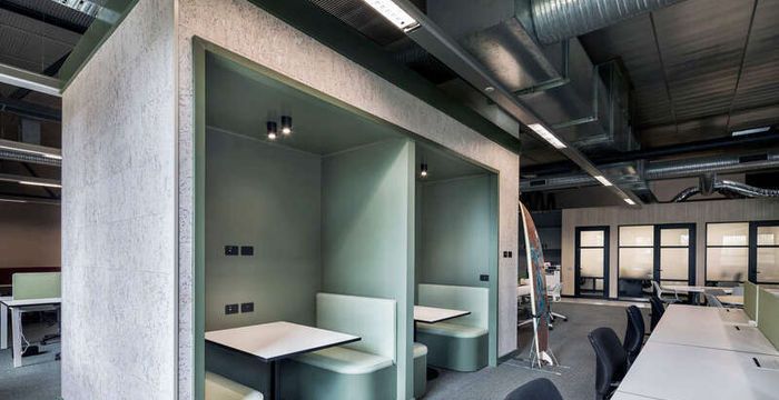 27 Baines Crescent, Torquay - Image 2