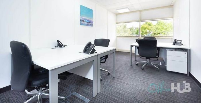 500 Avebury Boulevard, Milton Keynes - Image 4