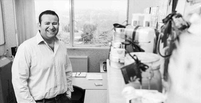 1 Ballards Lane, Finchley - Image 3