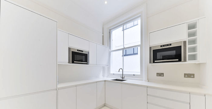 3 Chandos St, Marylebone - Image 3