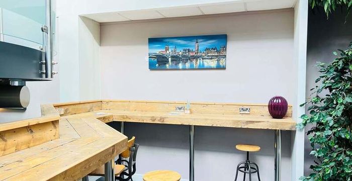 2010 Solihull Parkway, West Midlands - Image 4