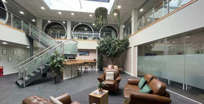 2010 Solihull Parkway, West Midlands - Image 4