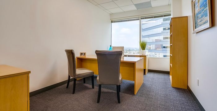 12121 Wilshire Blvd, Los Angeles - Image 5