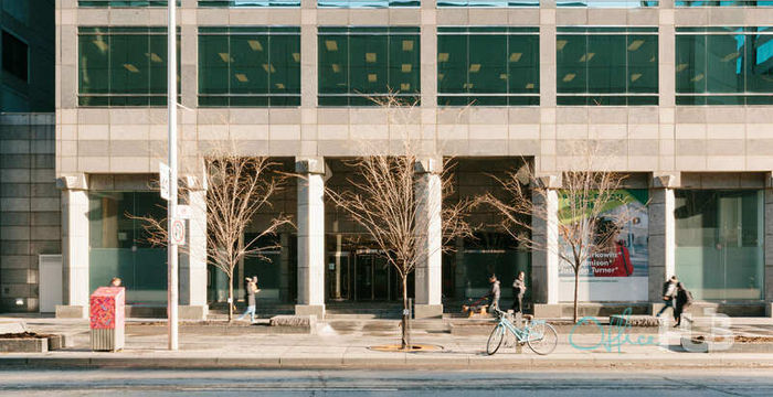 33 Bloor St East, Toronto - Image 3