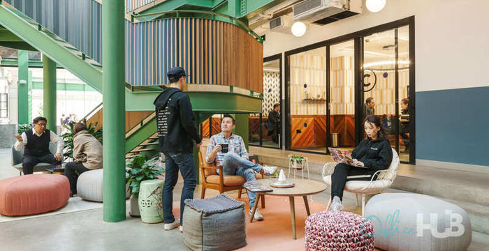 696 Weihai Road, Jing'an District - Image 3