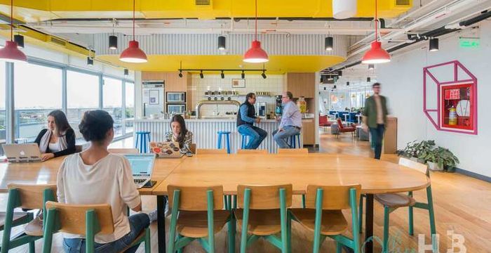 99 - 25 Carrera 11b, Bogotá - Image 4