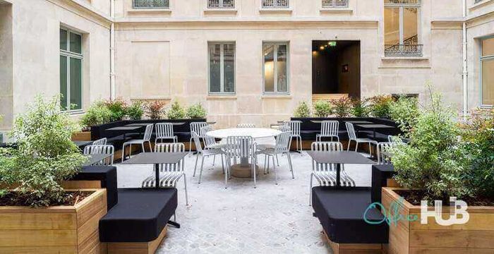 106 Boulevard Haussmann, Paris - Image 3