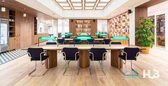 106 Boulevard Haussmann, Paris - Image 3