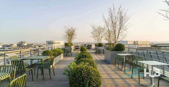 7 Rue De Madrid, Paris - Image 2