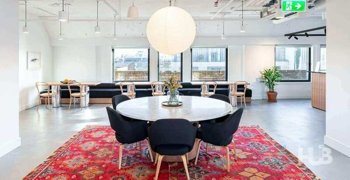 22 Long Acre, Covent Garden - Image 4