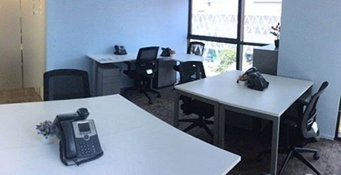 999 Ploen Chit Road, Pathum Wan - Image 3