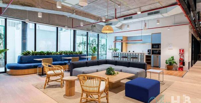 338 Avenida Andres Reyes, San Isidro - Image 5