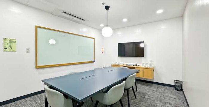 Ayala Avenue Makati Center, Makati - Image 2