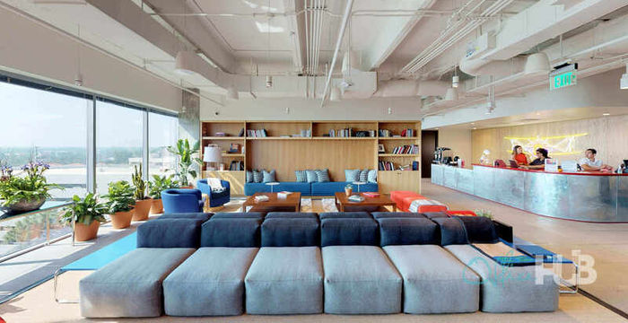 1725 Hughes Landing Boulevard, The Woodlands - Image 4