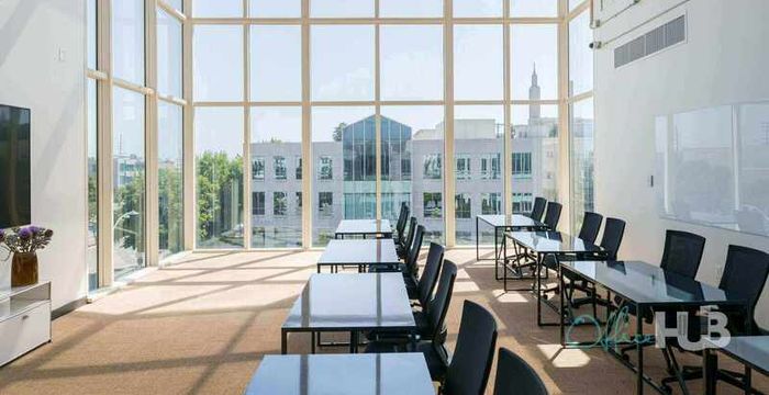 10585 Santa Monica Boulevard, Los Angeles - Image 2