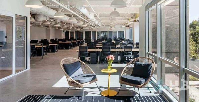 21255 Burbank Boulevard, Los Angeles - Image 2