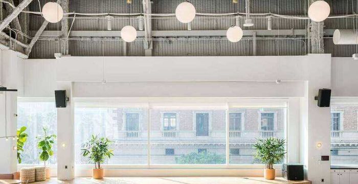 555 West 5th Street, Los Angeles - Image 2